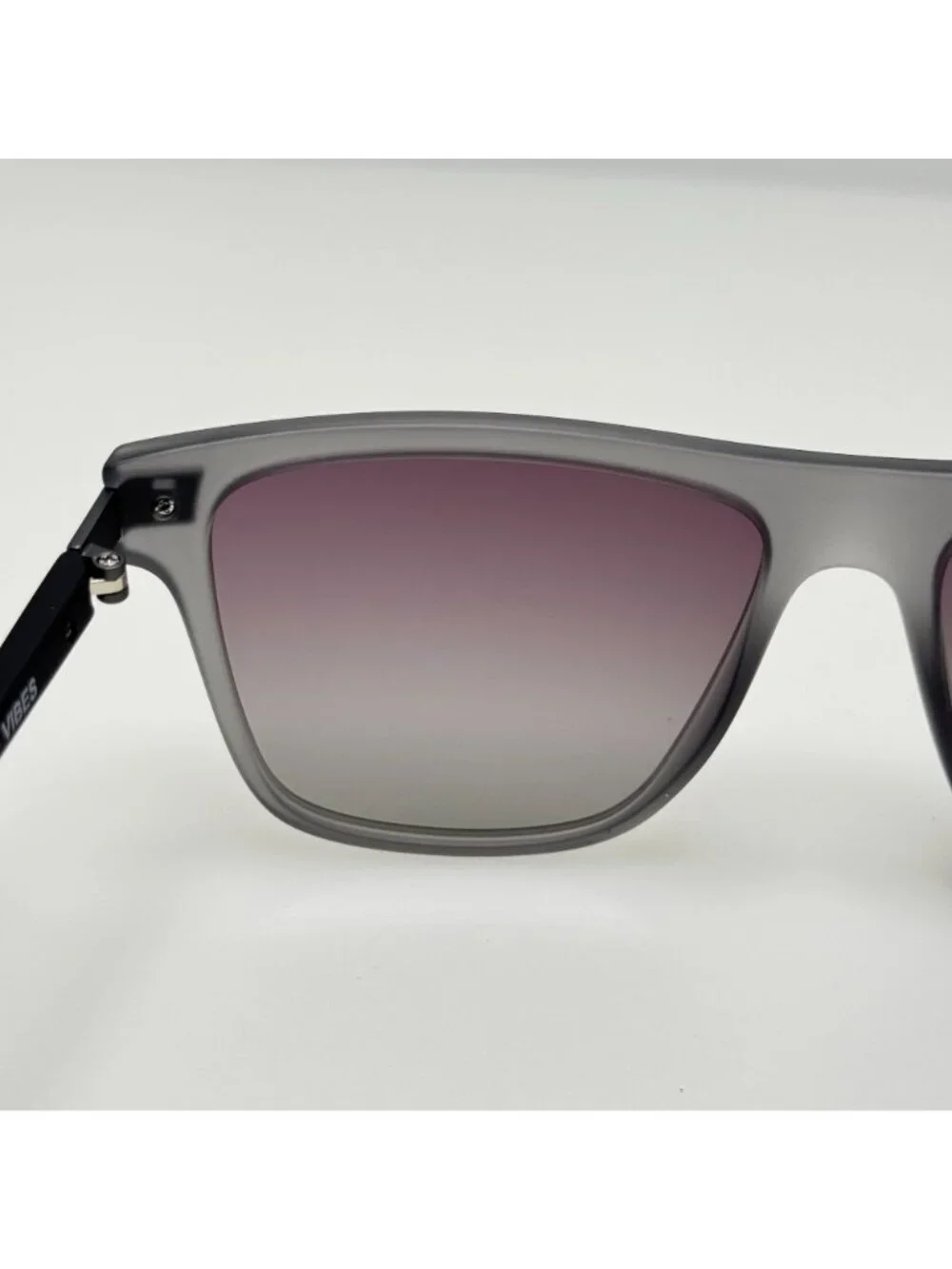 Life Is Good Sunglasses Kearsarge Grey Polarized